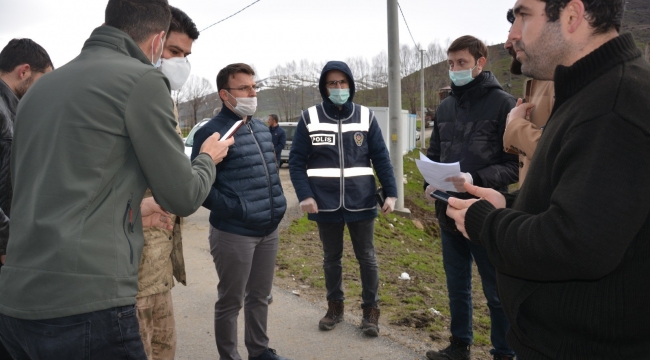 Bitlis'te Koronavirüs Tedbirleri Kapsamında Yol Kontrolleri Devam Ediyor