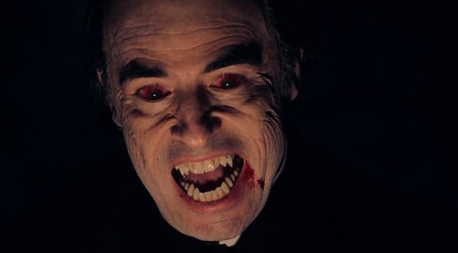 "En Sevilen" Vampir Dizisi! Dracula