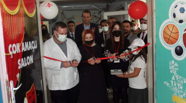 Adilcevaz Köy Okulunda Kütüphane Açılışı Gerçekleşti