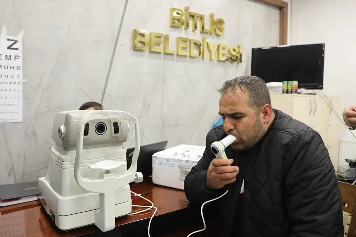 Bitlis'te Belediye Personellerine" Sağlık Taraması"