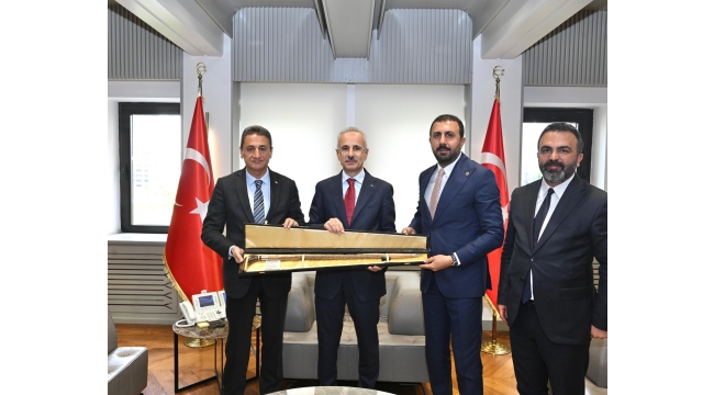 Bitlis Valisi ve Milletvekili'nden bürokrasi atağı