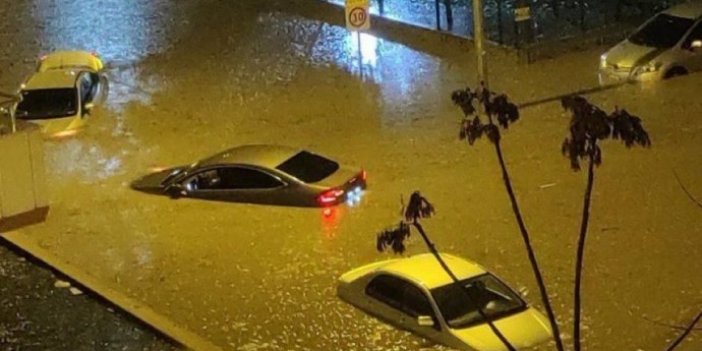 Batman ve Diyarbakır'da Sel Felaketi : 2 kişi hayatını kaybetti , 3 çocuk kayboldu 