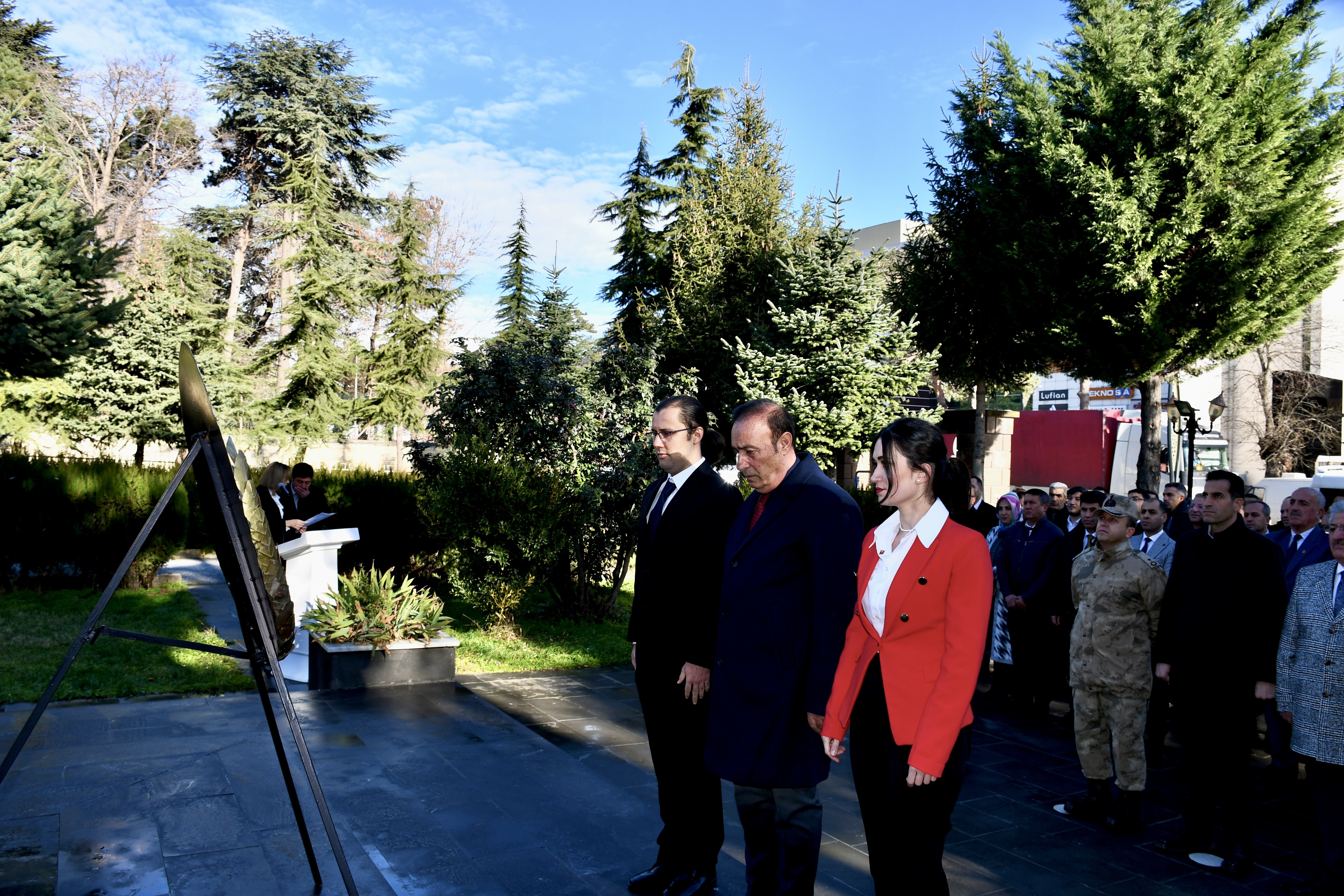 Bitlis-Tatvan'da 24 Kasım Öğretmenler Günü Kutlandı