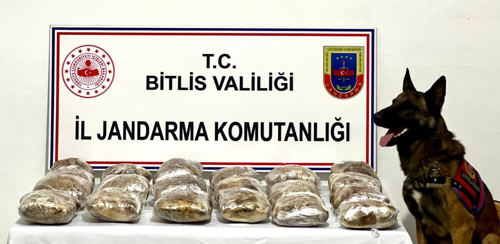 Bitlis'te 20 kilo 250 gram kubar esrar ele geçirildi