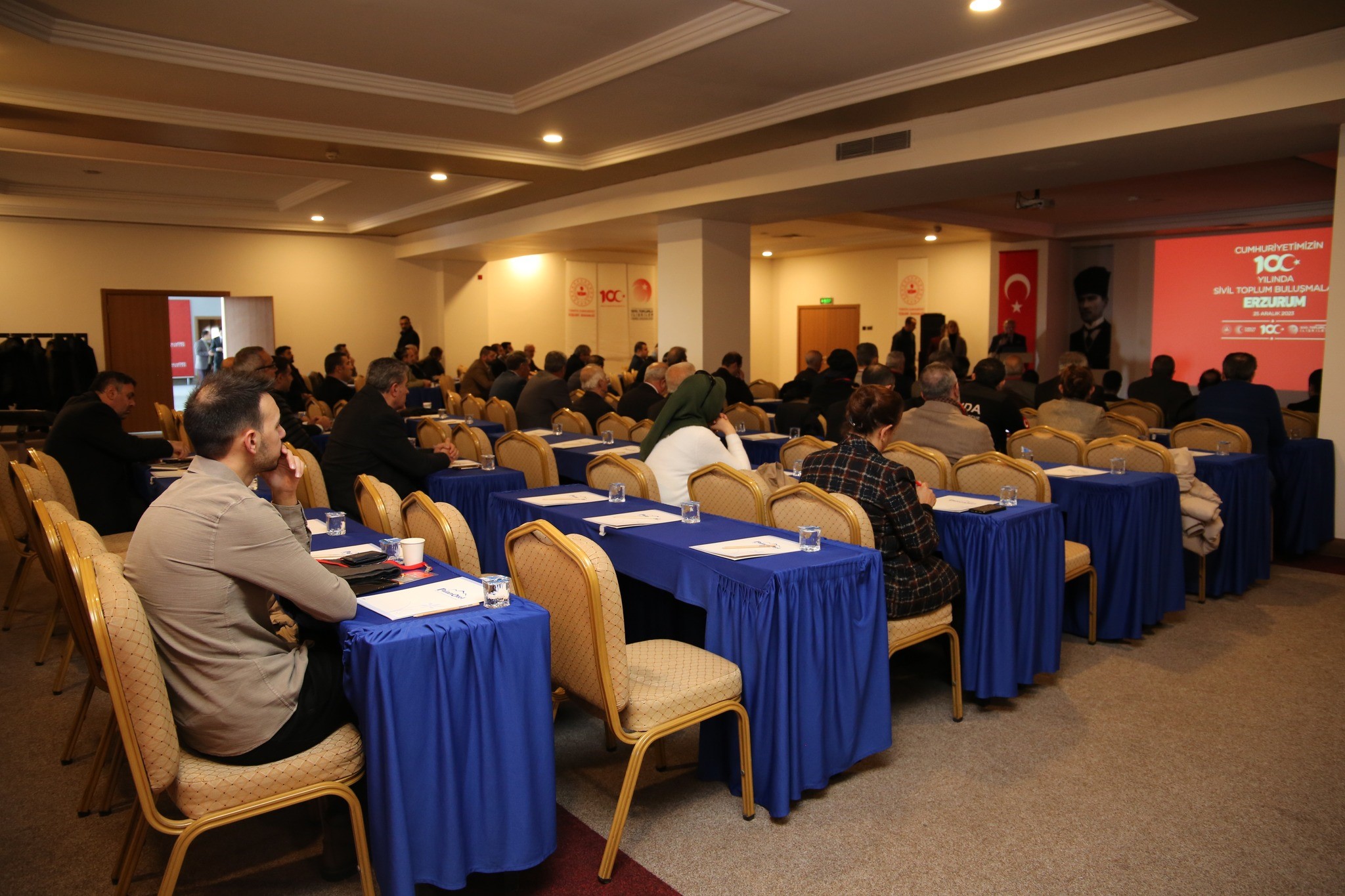 Erzurum'da sivil toplum buluşması