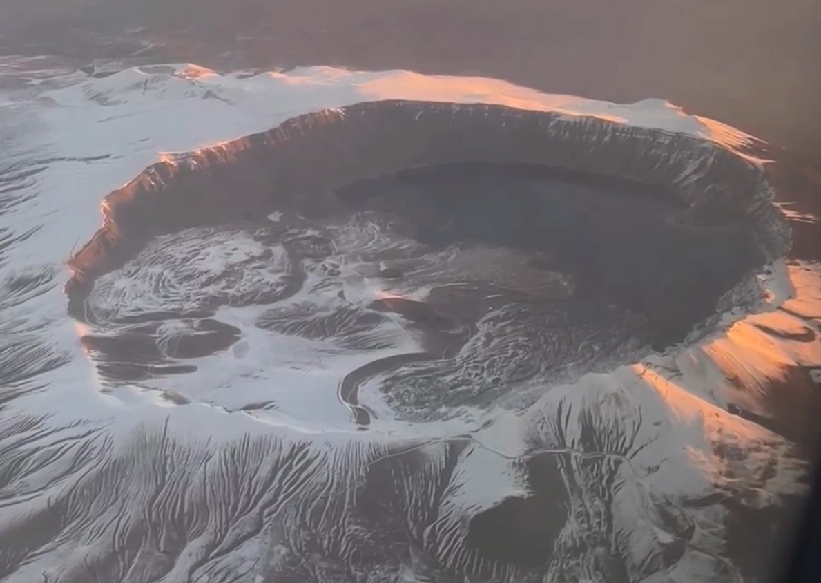 Nemrut Kalderası'nda muhteşem kar görüntüleri