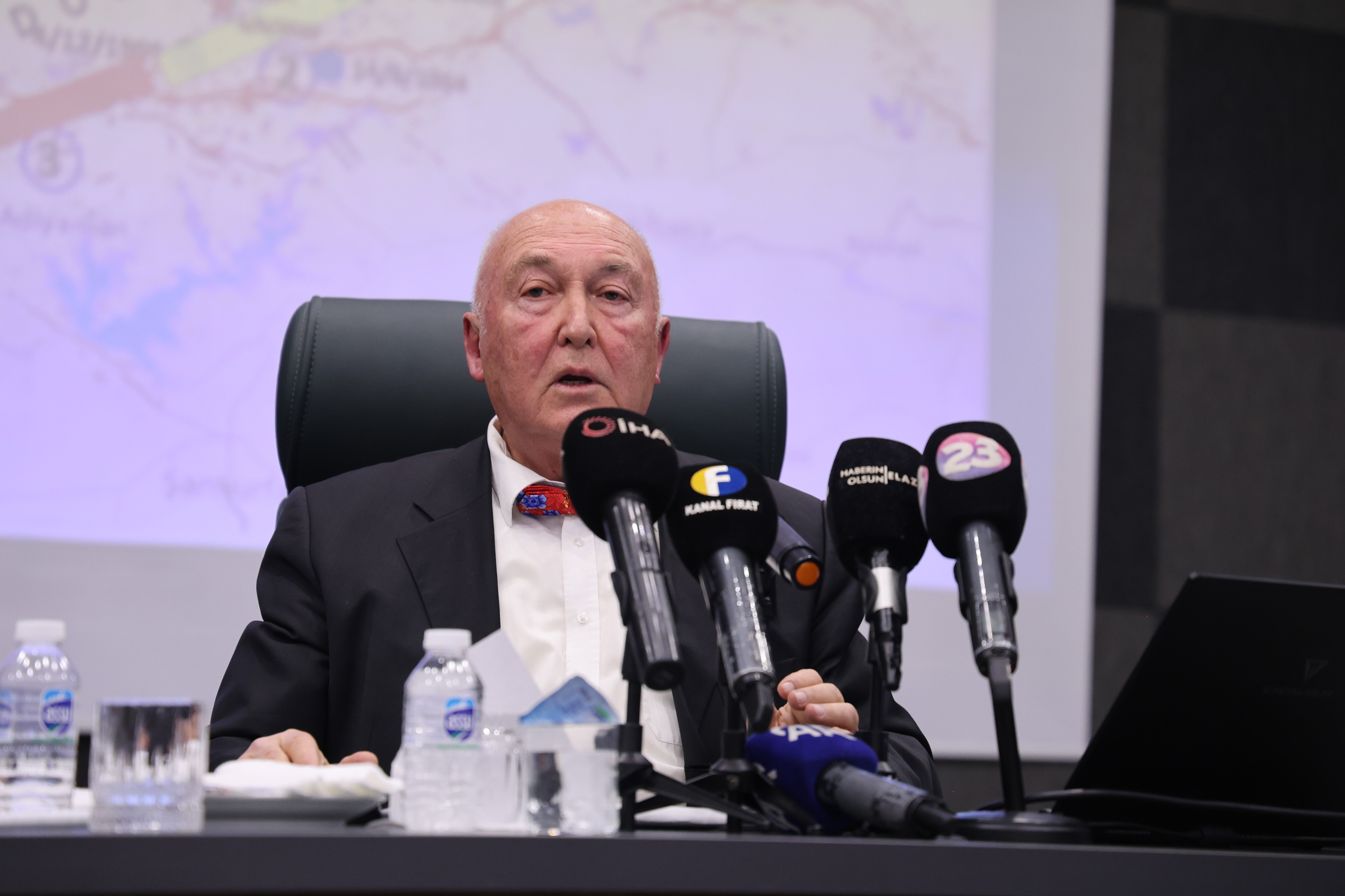 Prof. Dr. Ercan: ''Türkiye'de hiçbir yerde deprem olmasa mutlaka Bingöl Karlıova'da olur''