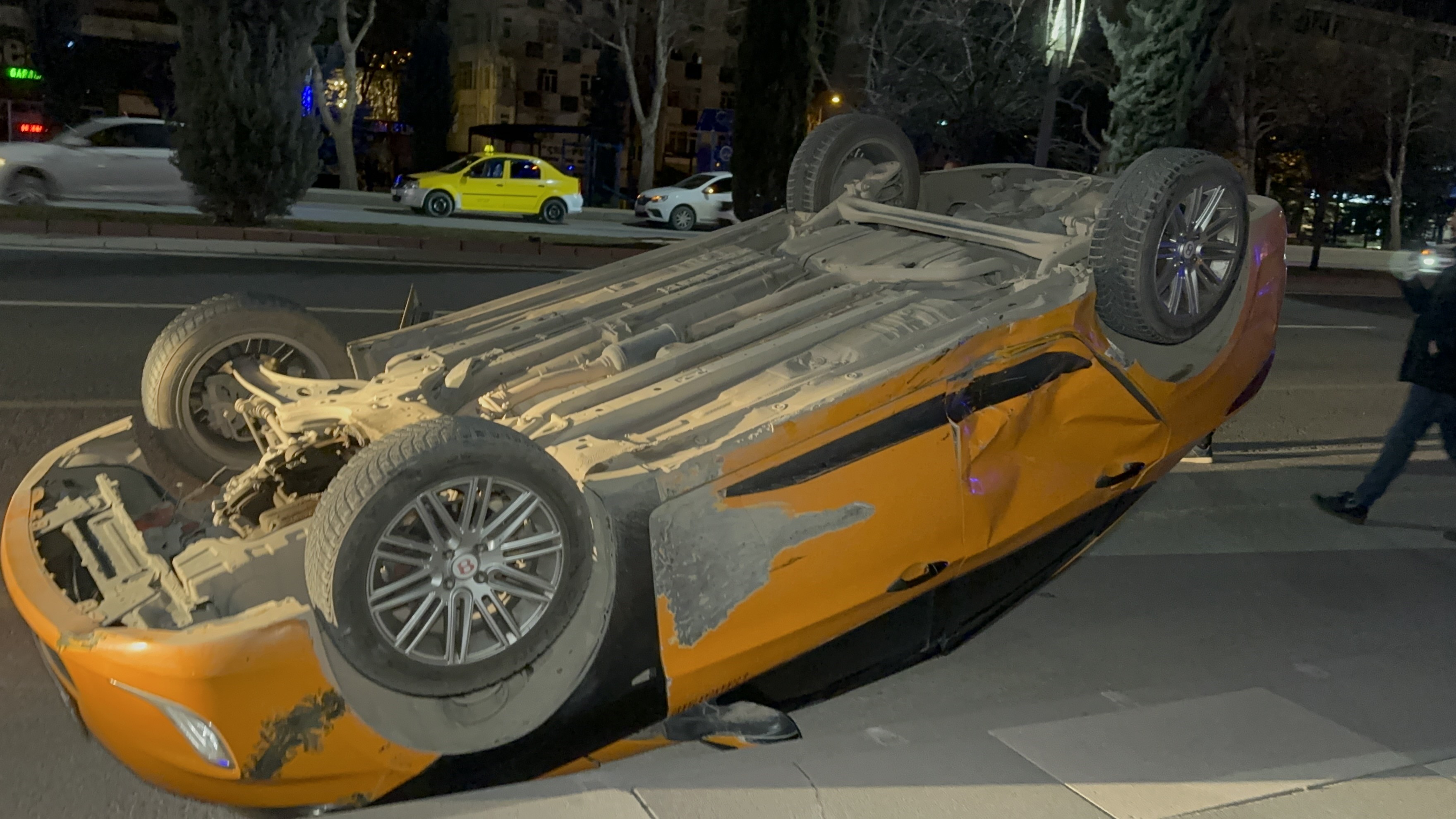 Elazığ'da zincirleme trafik kazası: 2 yaralı