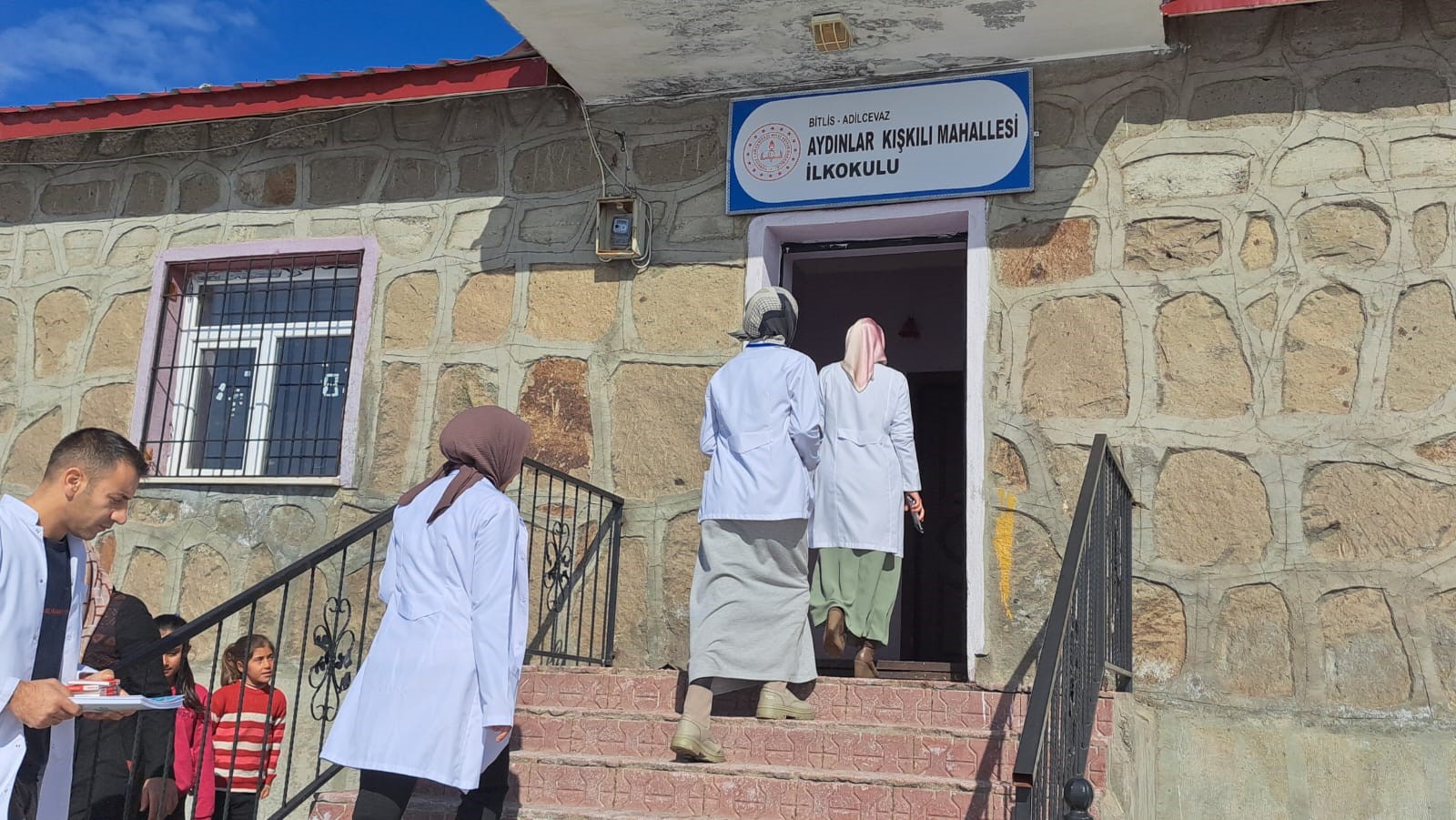 Türkiye'nin en yüksek köyünde sağlık taraması yapıldı
