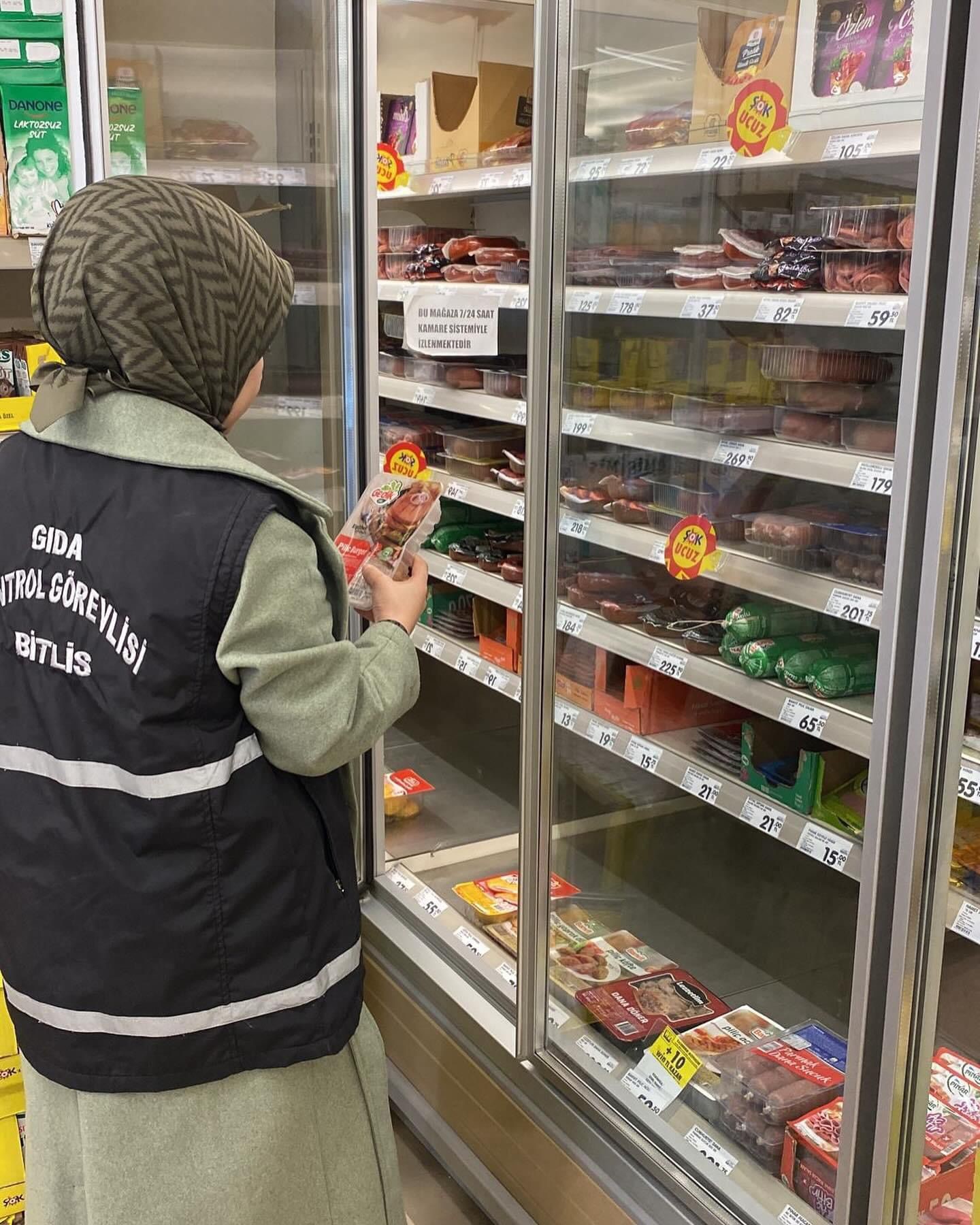 Bitlis'te İl Tarım ve Orman Müdürlüğü ekipleri gıda denetimi yaptı
